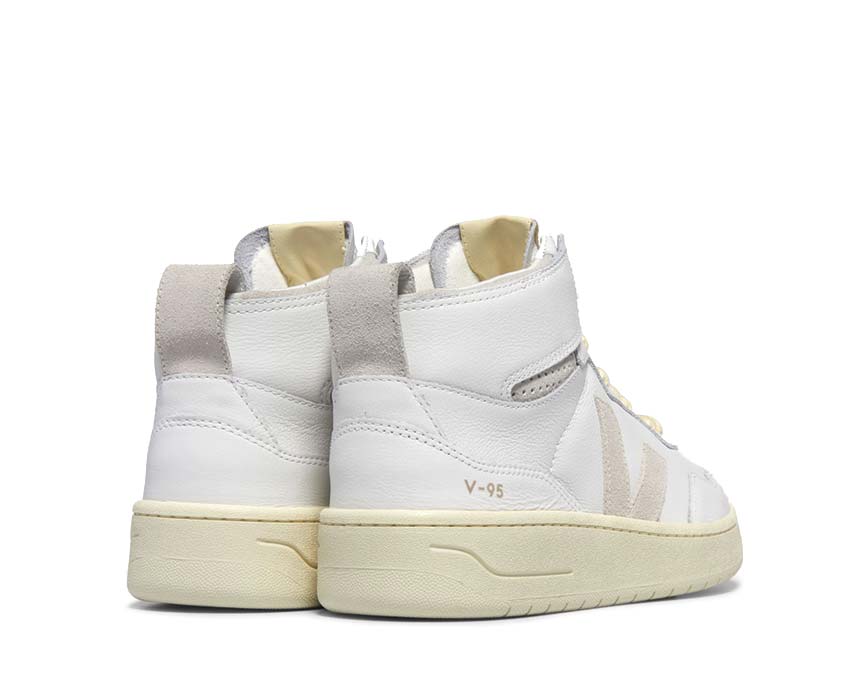 Veja V-95 OT Leather White / Natural QZ2003683B