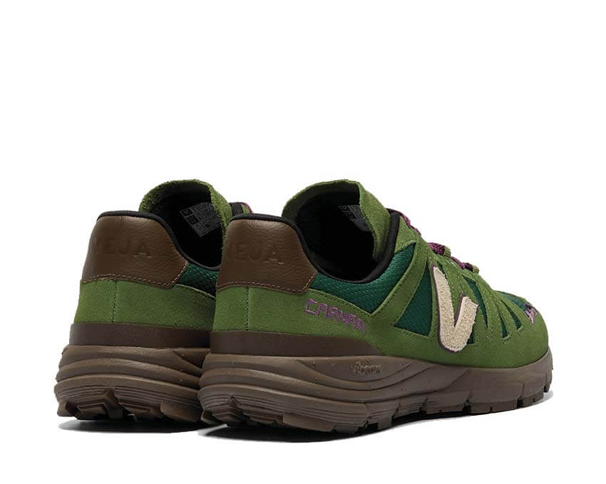 Veja x CARNAN Salar Militar dettaglio — collaborazione Veja CARNAN cachi
