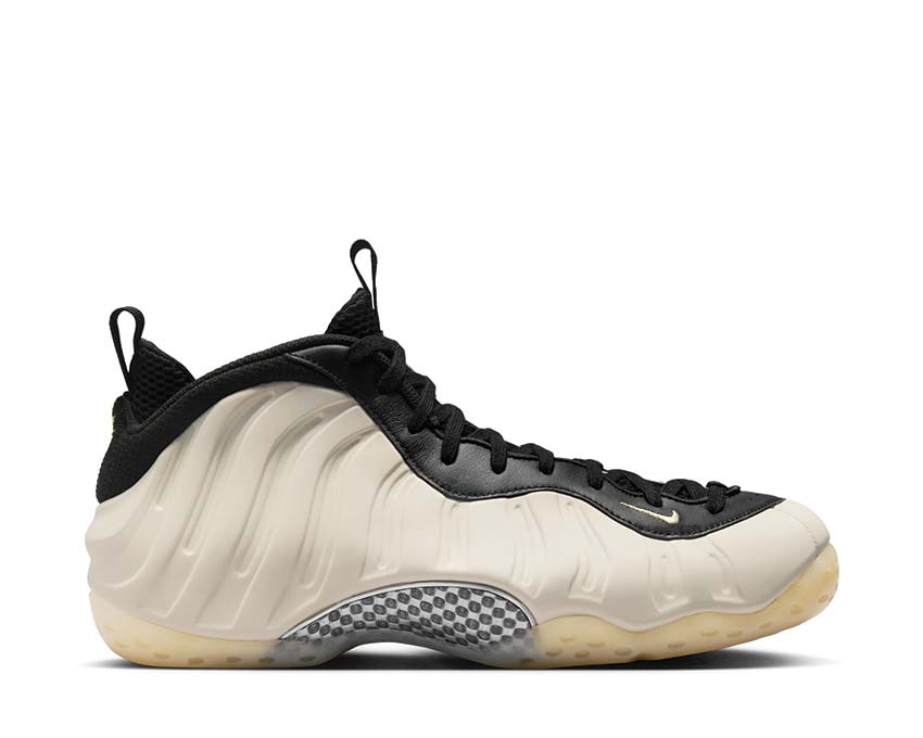 Nike Air Foamposite One Black / Team Gold - LT Orewood Brn - Chrome FD5855-002