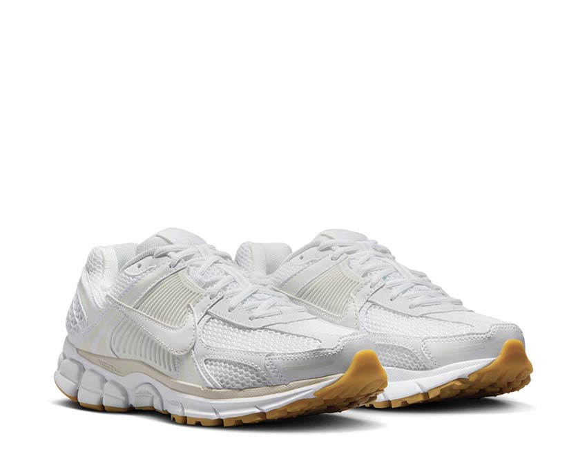 Nike Zoom Vomero 5 W "White Gum"