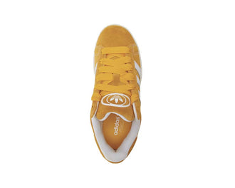 Adidas Campus 00s Yellow White vista lateral — ante amarillo y 3 bandas blancas