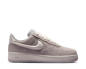 Nike Air Force 1 '07 LV8 Vast Grey — zapatilla cuero lifestyle gris claro hombre | noirfonce.eu