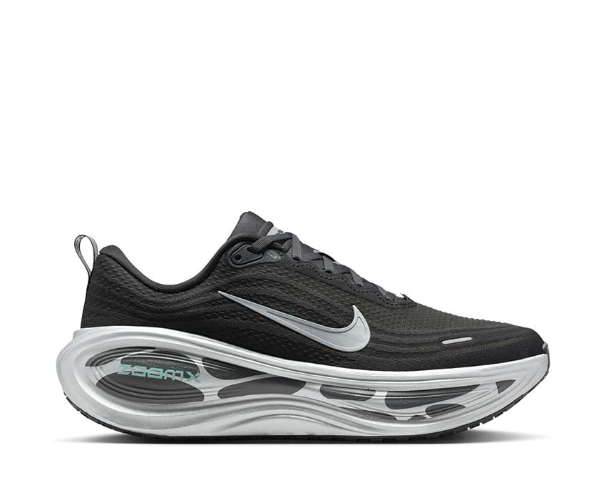 Nike Vomero Plus "Anthracite"