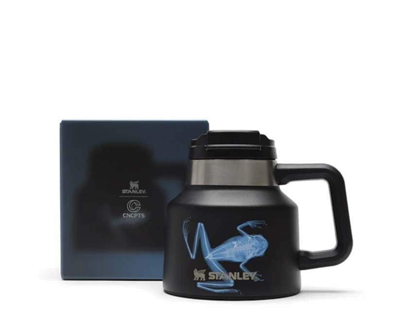 Stanley x Concepts Tough-To-Tip Admirals Mug "Black/Blue" - mug isotherme unisexe - vue 3