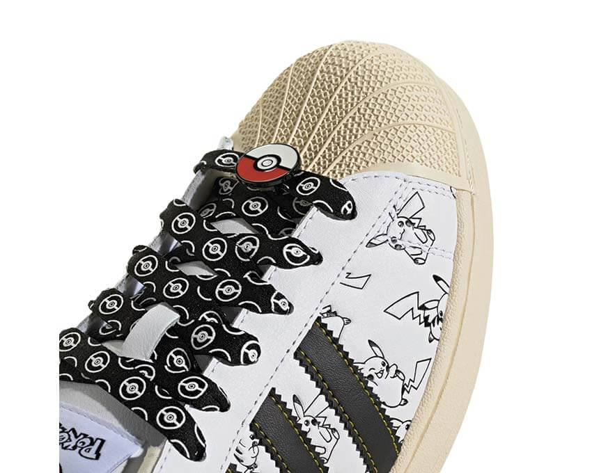 Adidas Pokémon Superstar II "Pikachu BW" Cloud White / Core Black - sneakers unisexe - vue 2