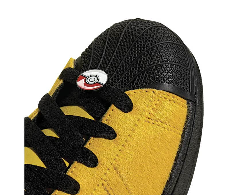 Adidas Pokémon Superstar II Mid "Pikachu" Yellow / Core Black - sneakers montantes unisexe - vue 2