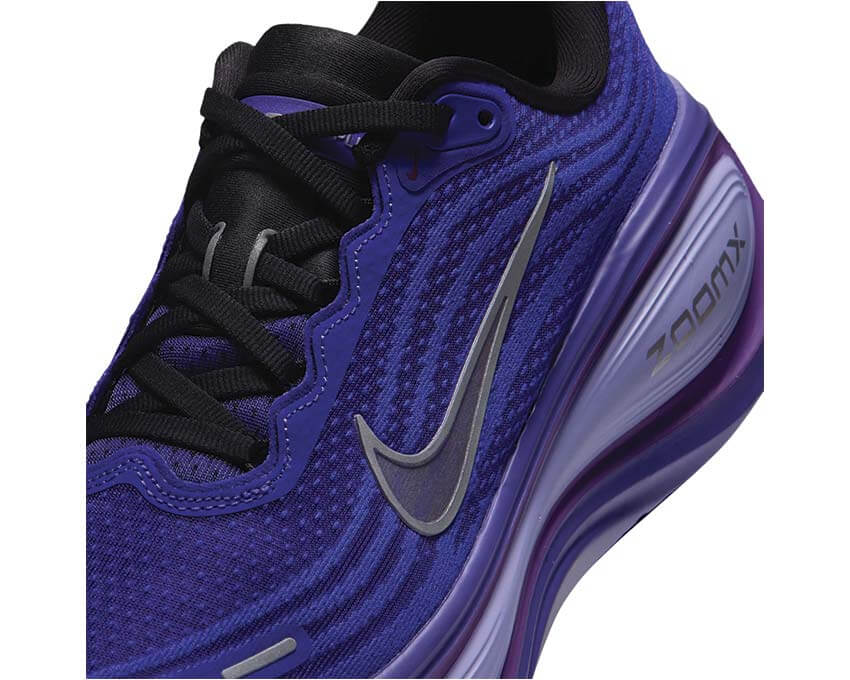 Nike Vomero Plus W "Persian Violet" - vue latérale