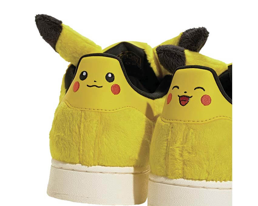 Adidas Pokémon Superstar II "Pikachu" Yellow / Core Black - sneakers unisexe - vue 2