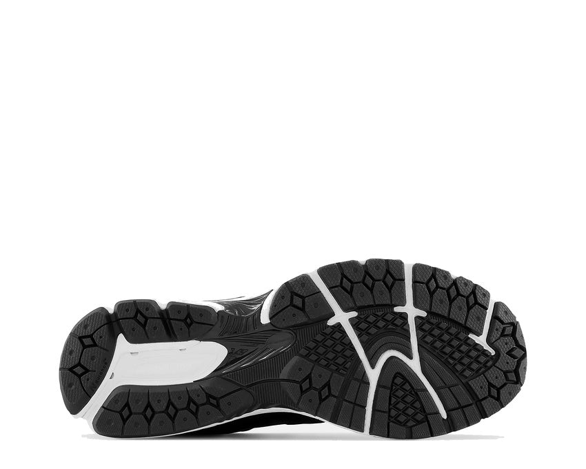 New Balance 2002R "Black"
