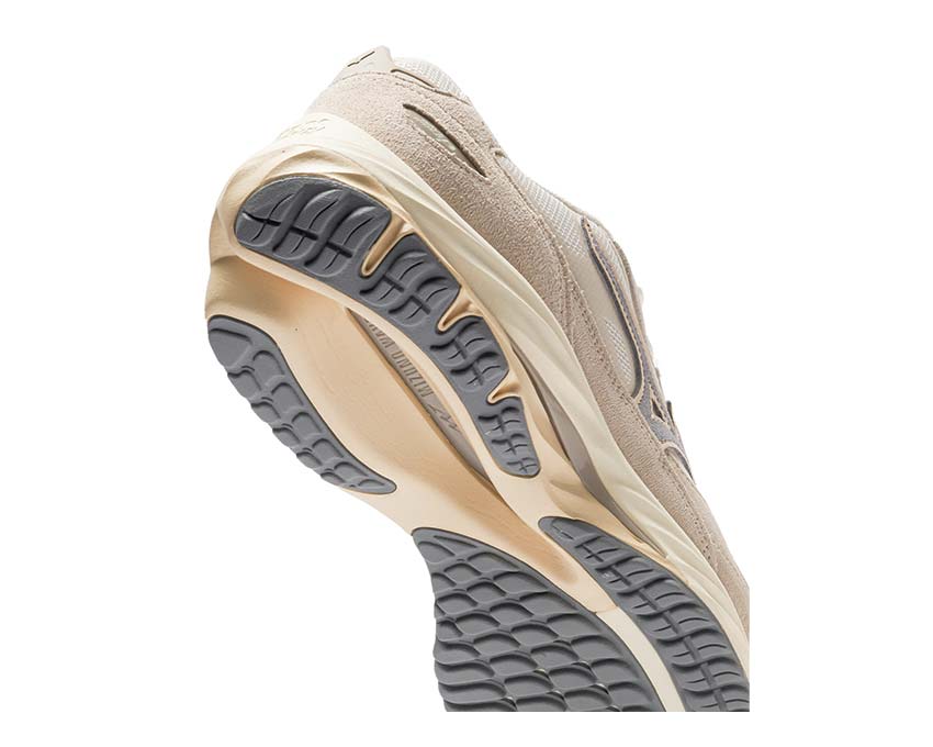 Mizuno Wave Rider Beta White Sand / Ultimate Gray D1GA330909