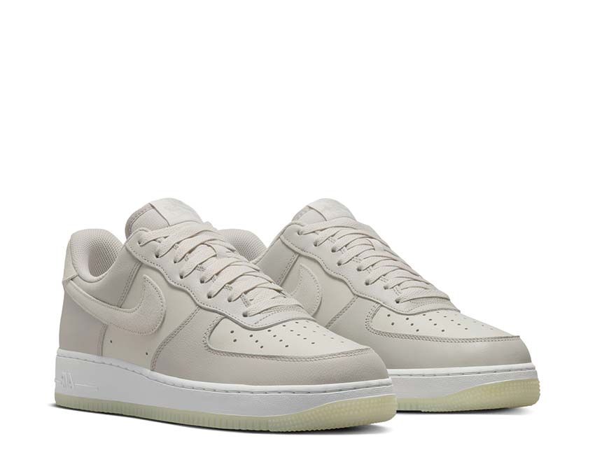 Nike Air Force 1 '07 LV8