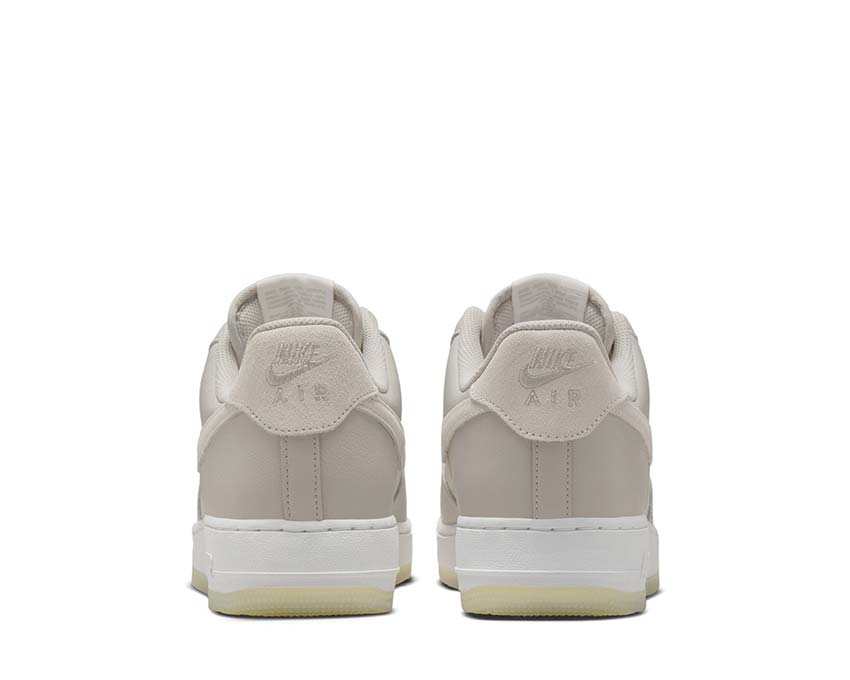 Nike Air Force 1 '07 LV8