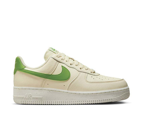 Nike Air Force 1 '07 SE Coconut Milk / Chlorophyll - Sail - Volt DV3808-102