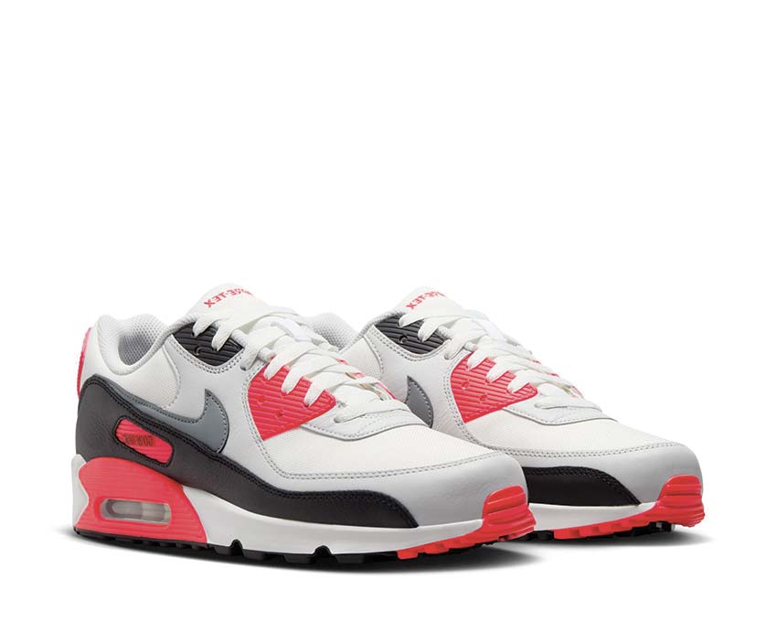 Nike Air Max 90 GTX Summit White / Cool Grey - Bright Crimson FD5810-101