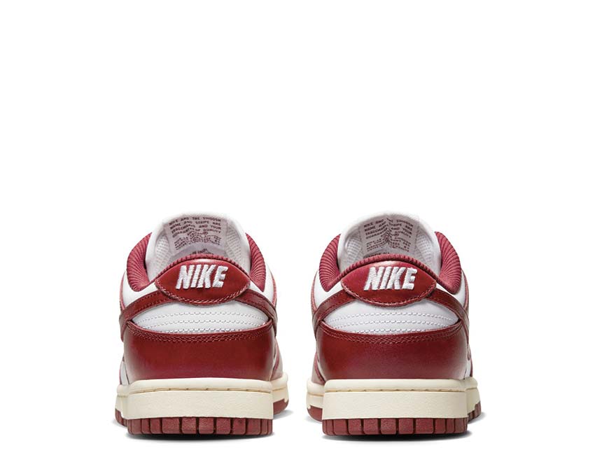 Nike Dunk Low PRM W White / Team Red - Coconut Milk FJ4555-100