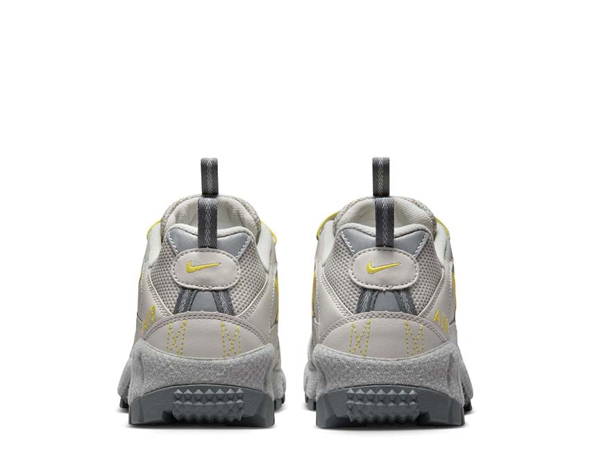 Air Humara Light Bone  / High Voltage - Smoke Grey FQ2443-001