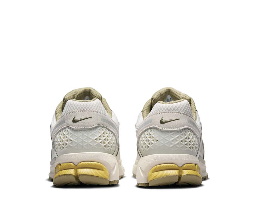 Nike Zoom Vomero 5 Light Bone / Medium Olive - Neutral Olive FV0397-001