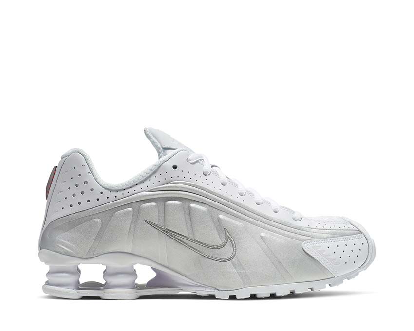Nike Shox R4 White / Metallic Silver - Max Orange AR3565-101
