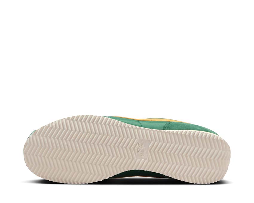 Nike Cortez TXT Gorge Green / Yellow Ochre - Sail HF1435-300