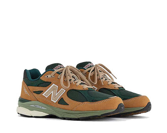 New Balance 990 Made in USA Tan/Verde vista lateral — mesh natural y ante
