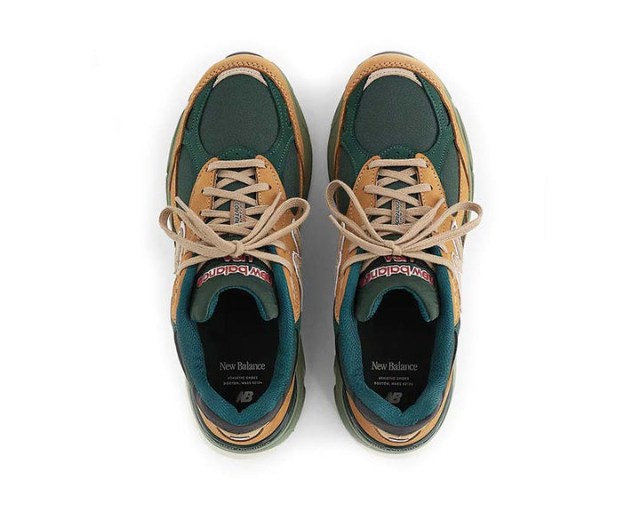 New Balance 990V3 Tan / Green M990WG3