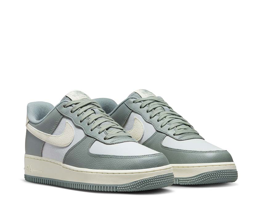 Nike Air Force 1 07 LX Mica Green / Coconut Milk - Photon Dust DV7186-300