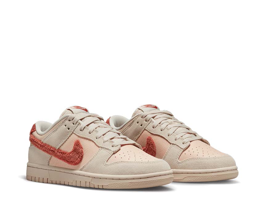 Nike Dunk Low Wmns Shimmer / Mars Ston - Sanddrift - Pearl White DZ4706-200