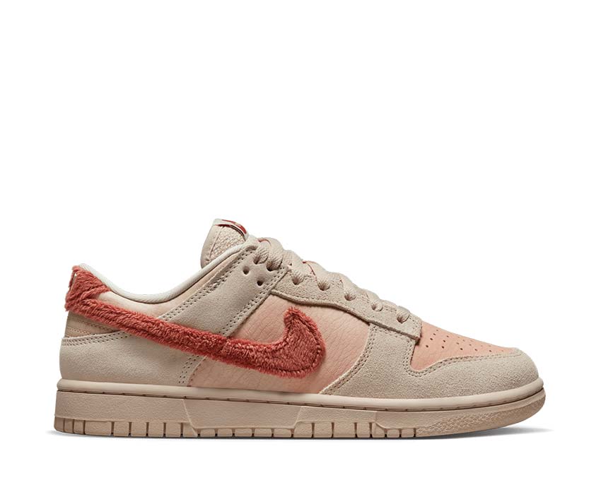 Nike Dunk Low Wmns Shimmer / Mars Ston - Sanddrift - Pearl White DZ4706-200